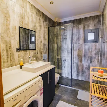 Апартаменты Stylish Modern Hideout In *